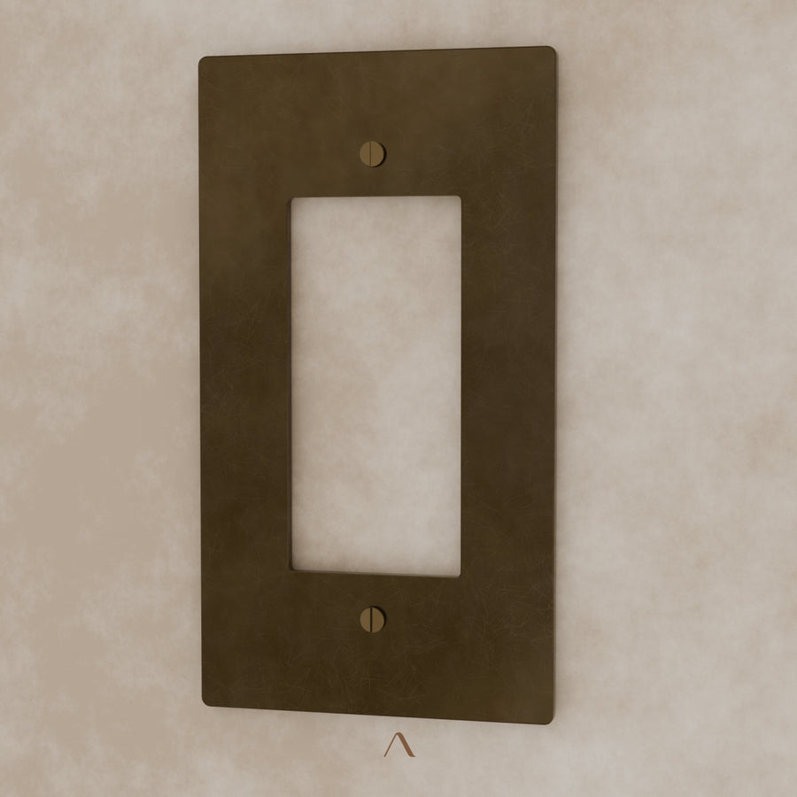 The Brantome Brass Plate (Vintage Brass) (Custom Module)