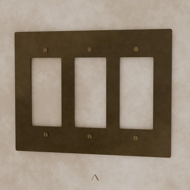 The Brantome Brass Plate (Vintage Brass) (Custom Module)
