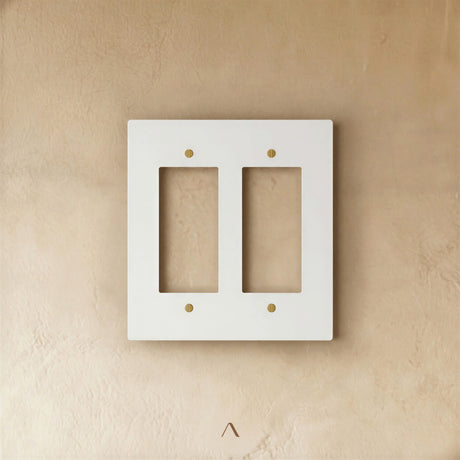 The Brantome Brass Plate (White with Brass)