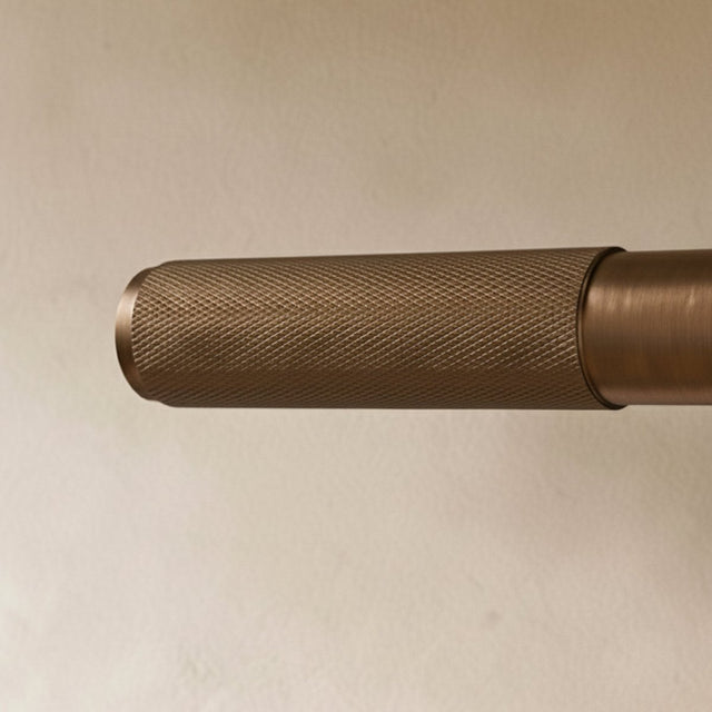 Ardeche Handle