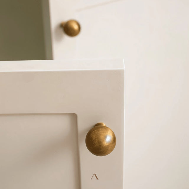 Tredos Cabinet Pull
