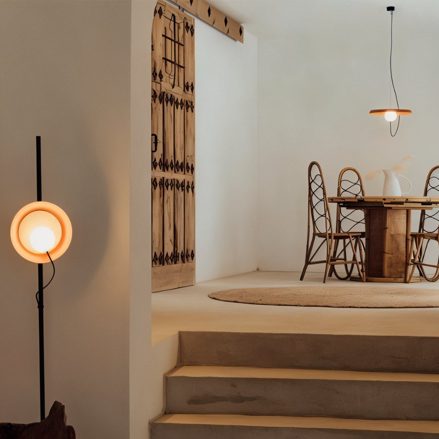 image_text: uri-pendant-light-990705 33412823-d5b5-4958-81b...