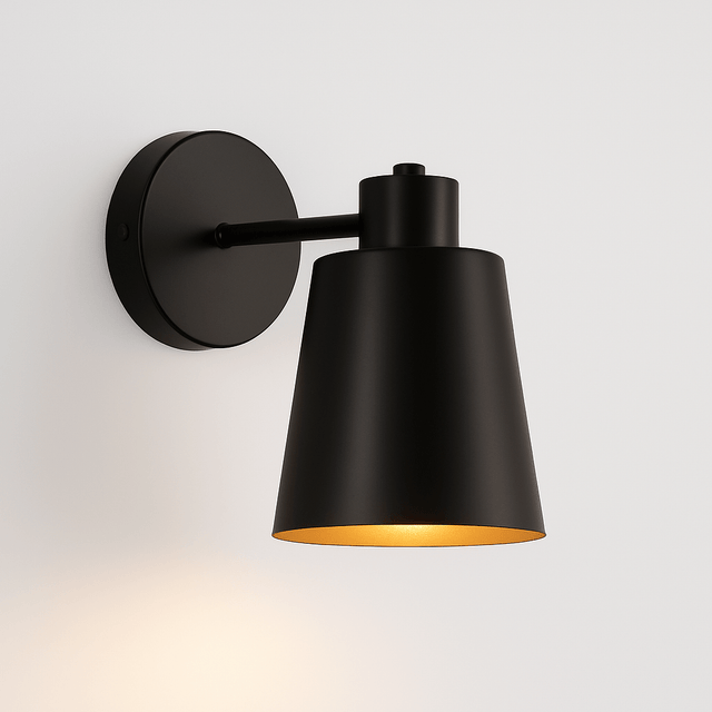 Gavrus Wall Lamp