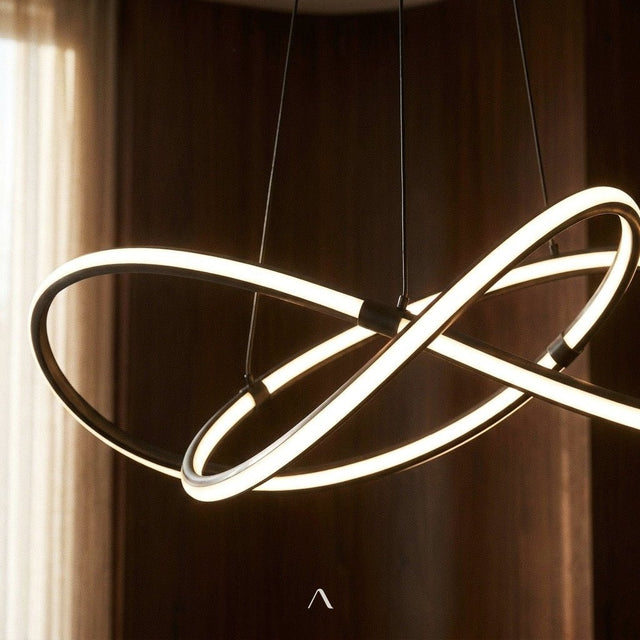 Valtopina Chandelier