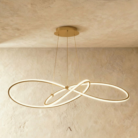 Valtopina Chandelier