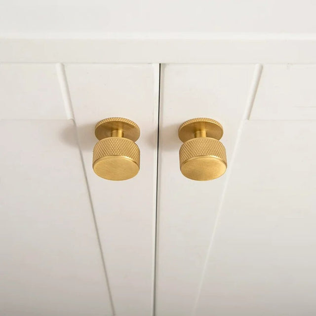 Vagur Knob