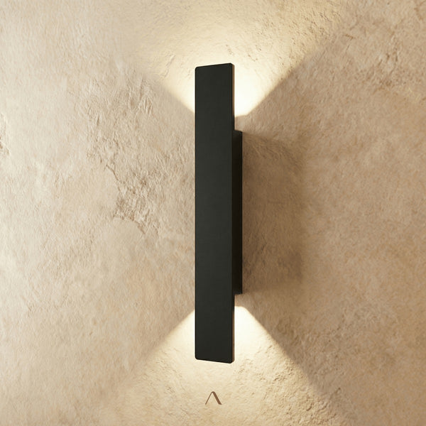 Vidja Outdoor Wall Lamp