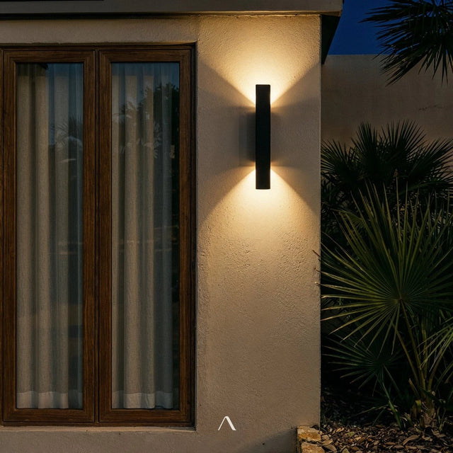 Vidja Outdoor Wall Lamp