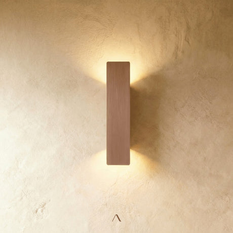 Vidja Wall Lamp