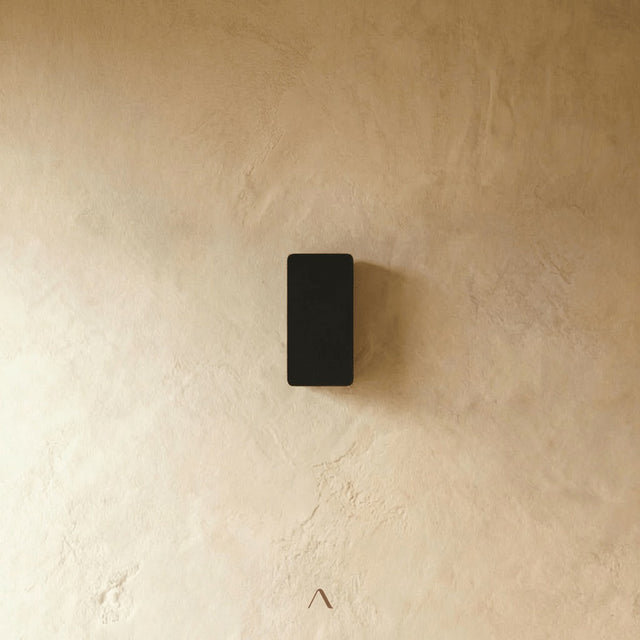 Vidja Wall Lamp