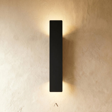 Vidja Wall Lamp