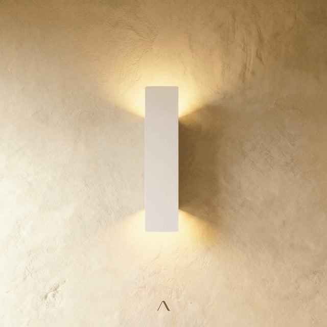 Vidja Wall Lamp
