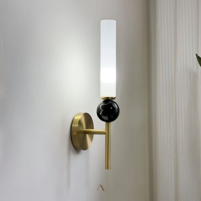 Volnay Wall Lamp