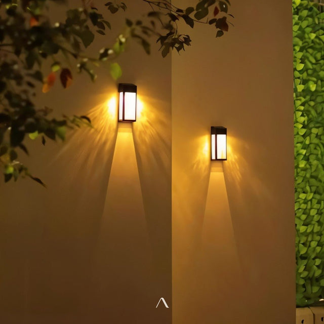 Wissembourg Wall Lamp