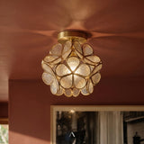 Yllas Ceiling Light