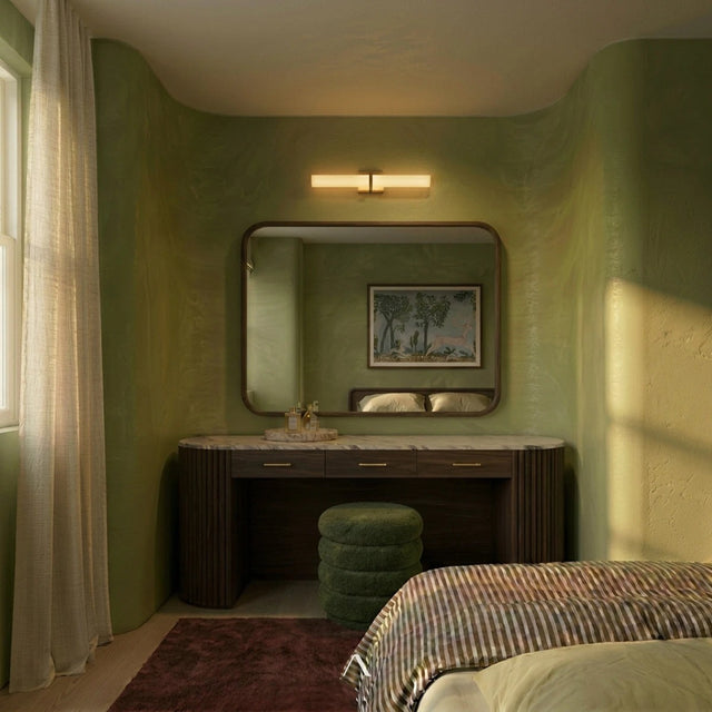 Zephyr Wall Lamp