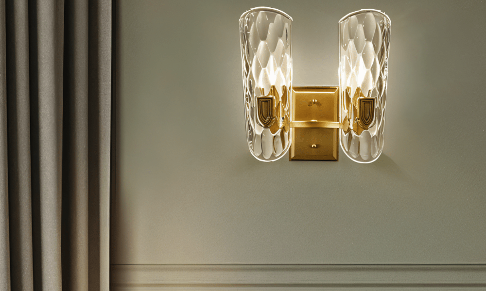 {"type":"root","children":[{"type":"paragraph","children":[{"type":"text","value":"Commanding Visual Impact"}]}]}