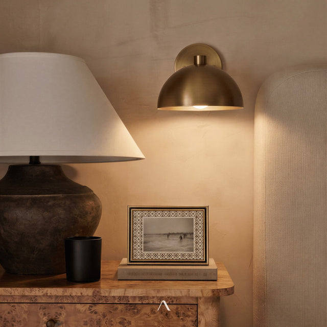 Zurgena Wall Light