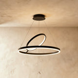 Zwaagwesteinde Chandelier