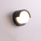 Amélie Outdoor Wall Lamp