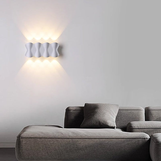 Eos Outdoor Wall Lamp