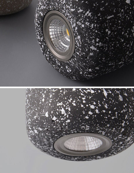 Hugo Pendant Light