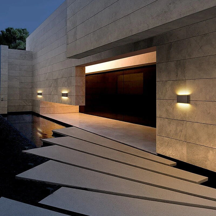 Bastian Outdoor Wall Lamp