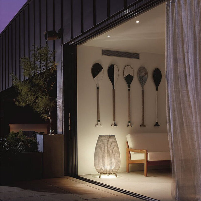 Amélie Outdoor Floor Lamp