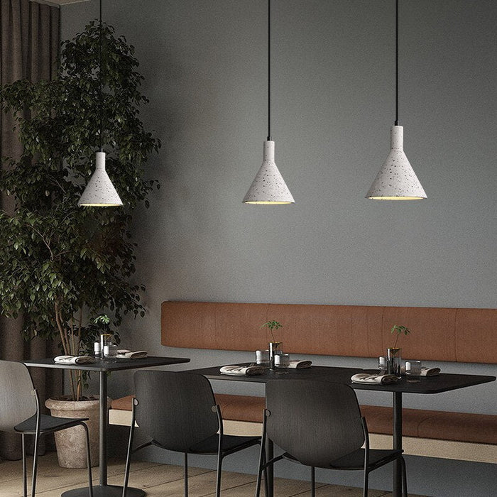 René Pendant Light