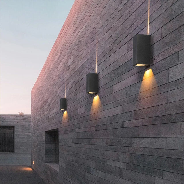 Fabian Outdoor Wall Lamp