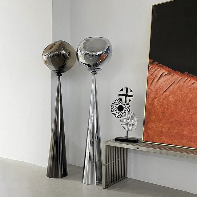 Ignatius Floor Lamp