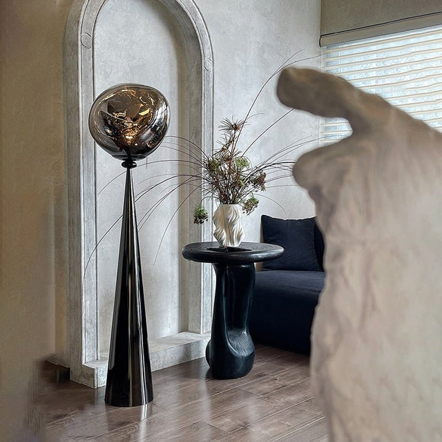 Ignatius Floor Lamp
