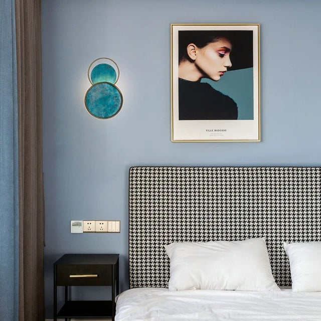 Luce Wall Lamp